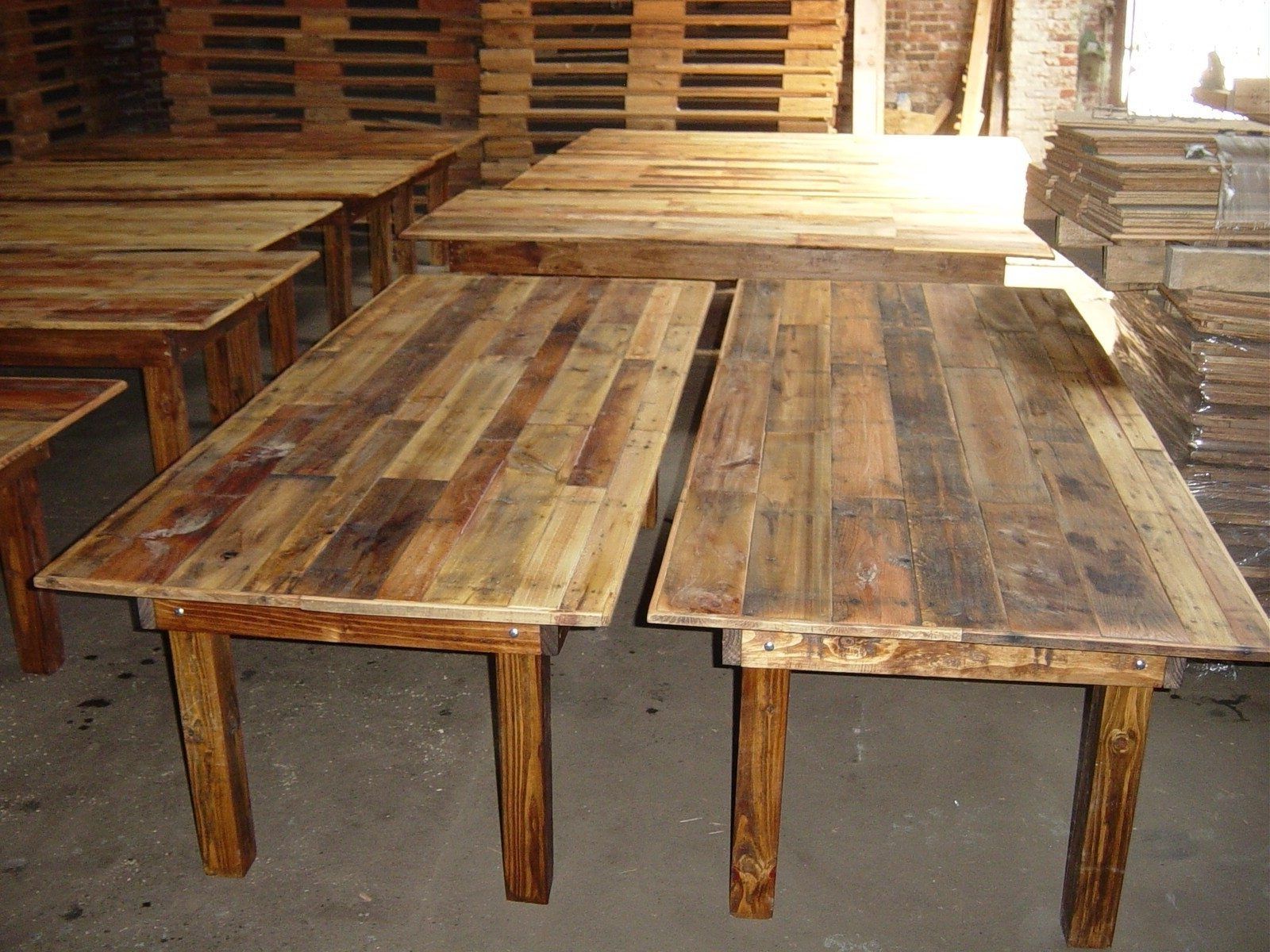 make wooden kitchen table